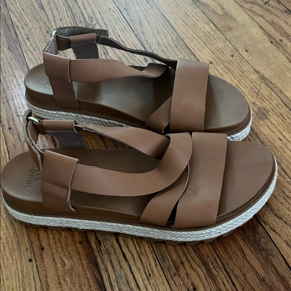 Sorel Sandals 8.5